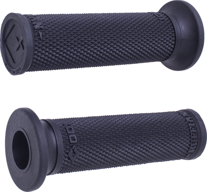 Ruffian Slip-On Grips Black