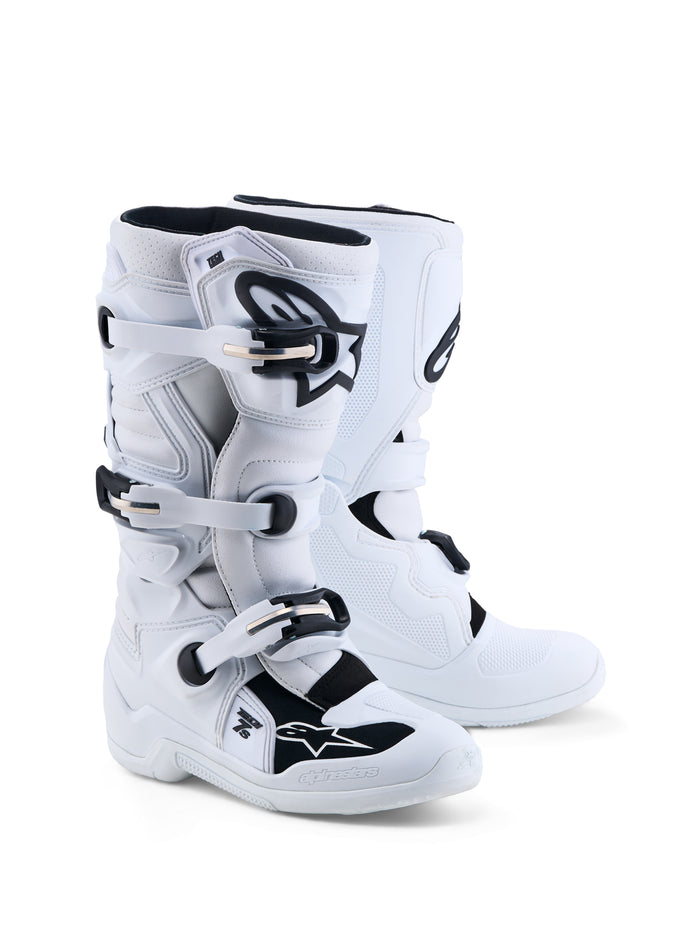 Tech 7s Boots White 6