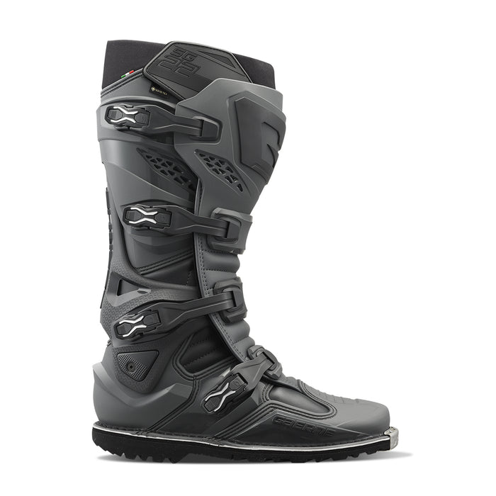 Sg22 Gore-Tex Enduro Boots Battleship Sz 14